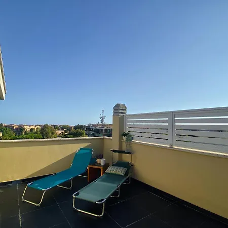 Lovely Penthouse, Near The Sea